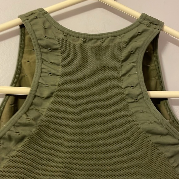 Free People Movement Olive Green High Neck Sports Bra Crop Top size XS/S - Picture 7 of 10